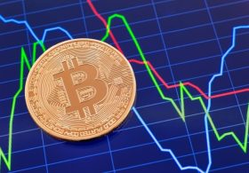 Bitcoin, Ethereum, Dogecoin Rise, XRP Flat as Trump Prepares to Host White House Crypto Summit: Analyst S