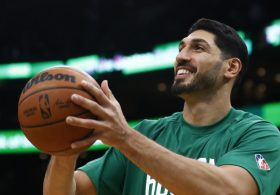Former NBA star Freedom booted from WNBA game after shouting match with female player