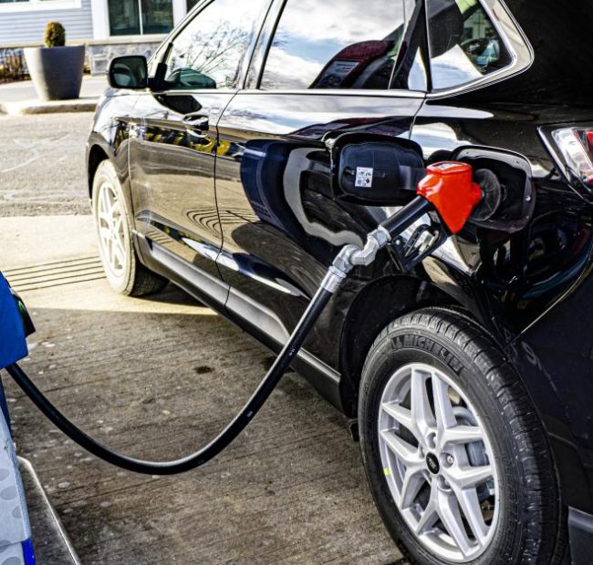 Oil prices spike as fighting between U.S. and Iran resumes, gasoline price jump likely to follow