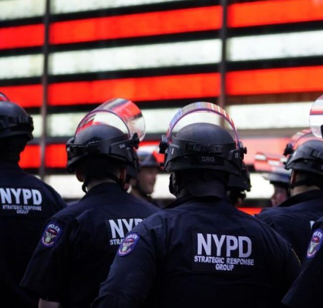 Grand Central slashing victims seeking to sue city over subway security