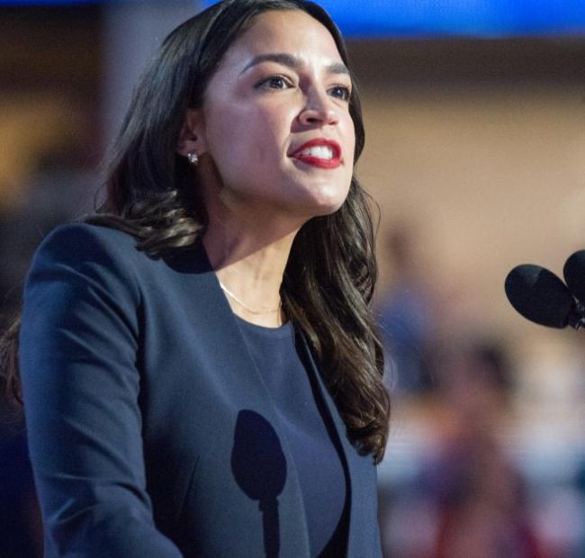 AOC reconnects with DSA as socialist tide rises in the Democratic Party
