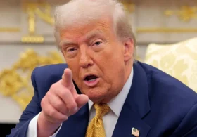 Trump Invites Teen Hero Lifeguard To Join Him In Roasting ‘Disrespectful’ CNN Reporter