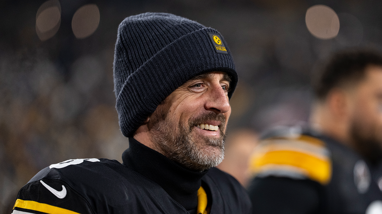 ‘Absolute Criminal’: Aaron Rodgers Unloads on Fauci After Senate Hearing GettyImages 2254976075
