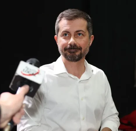 Pete Buttigieg Admits Biden Blew It By Snubbing Elon Musk At EV Event