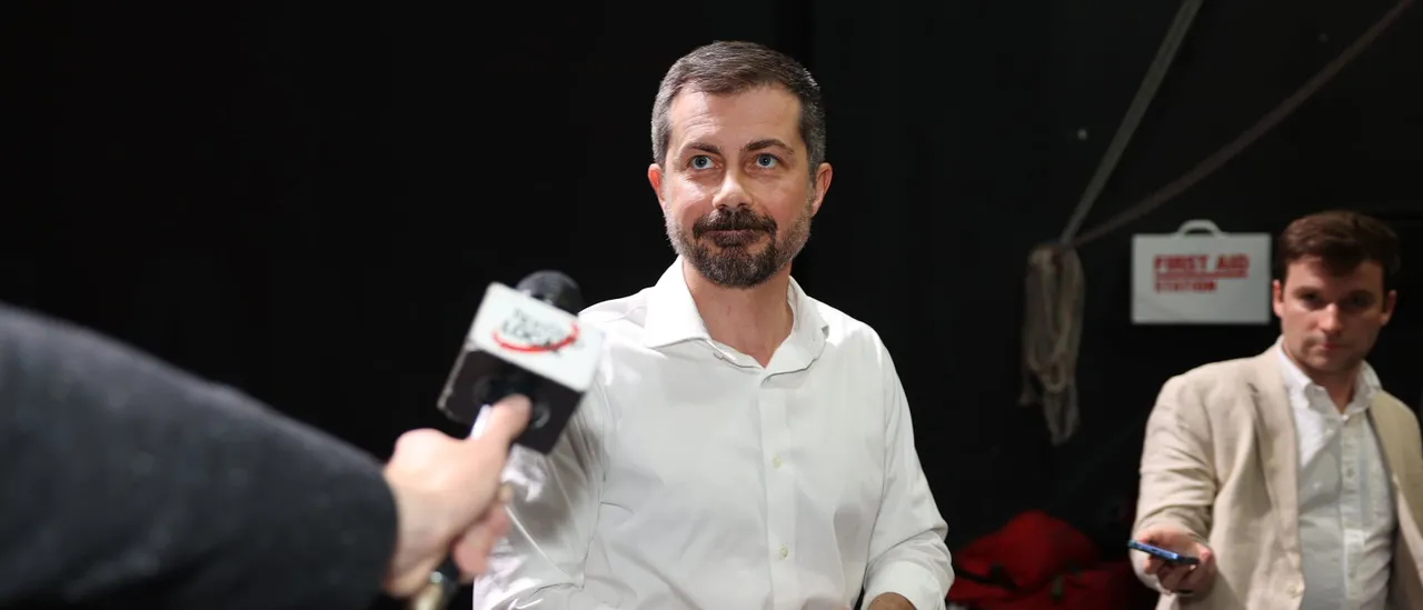 Pete Buttigieg Admits Biden Blew It By Snubbing Elon Musk At EV Event GettyImages 2276266965