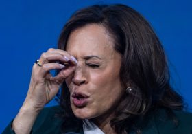 Iowa Dems Don’t Want Kamala Harris Near Their Campaigns