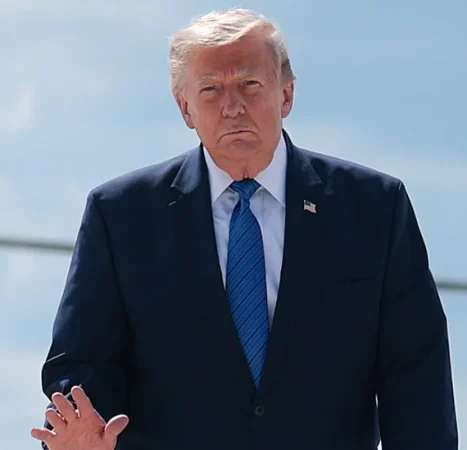 FBI Agents Arrest Heavily Armed Man at Trump Golf Course: REPORT