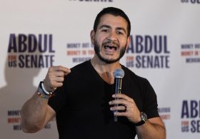 Amid warning signs, Midwest Democrats push ‘unity’ with socialist, moderate primary winners