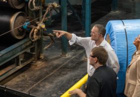 Capital Spending Boom Lifts US Manufacturing Beyond AI