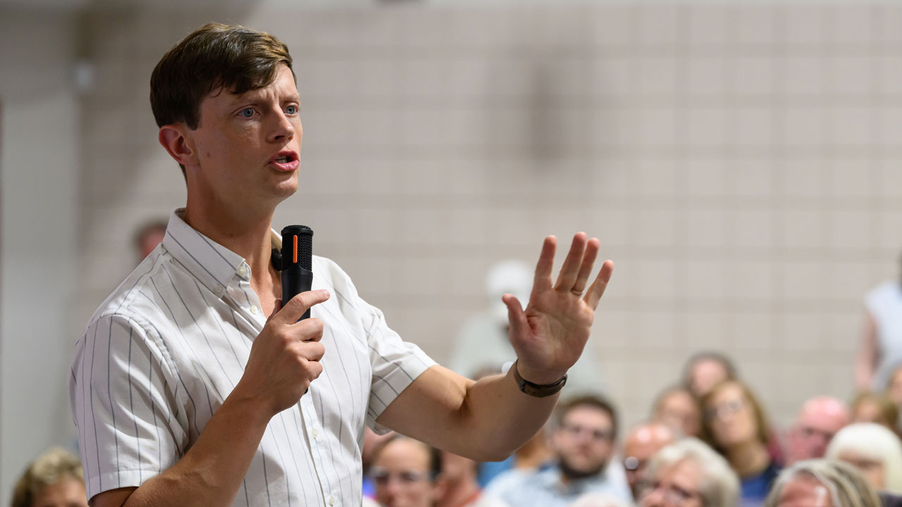 Iowa Democrat Wants Distance From His Own Party. His Record Won’t Let Him  GettyImages 2291341455