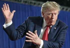 Trump Brushes Off $40,000,000,000,000 Gov’t Debt Crisis, Claims US Economy Can Grow Its Way Out Of Spiraling Spending Problem