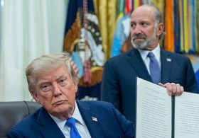 Trump Signs Orders That End Birth Tourism, Limit Birthright Citizenship