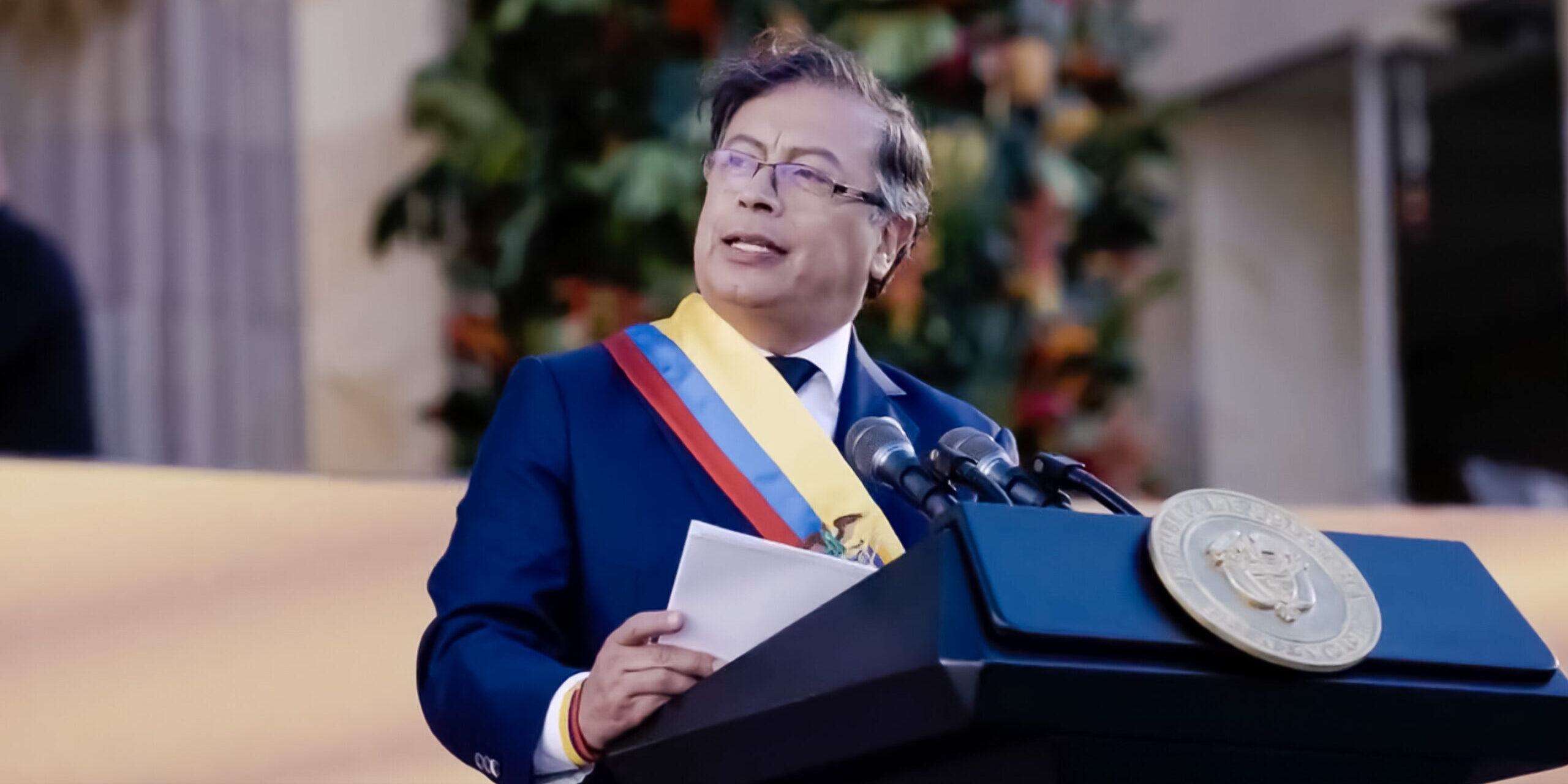 Colombia’s Outgoing Marxist Prez Warns of ‘Civil War’ as Trump-Backed Successor Prepares to Take Office. Gustavo Petro scaled e1761056001564