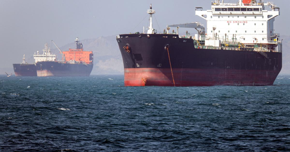 U.S. military assisted transporting 660 million barrels of oil through Strait of Hormuz: CENTCOM Hormuz5 6