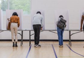 Dem Voter Registrations Plunge Across the US as GOP Numbers Grow