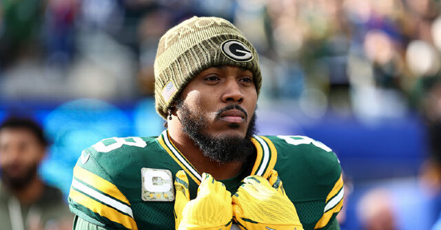 Packers' Josh Jacobs Charged with Misdemeanor Battery, Criminal Damage to Property Kevin Sabitus Getty Images 6 640x335 1