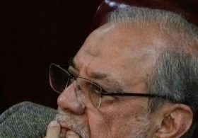 Iran Security Chief: Hormuz Closed ‘Until America Corrects Its Behavior’ — Vance Says U.S. Still ‘Middle of the Game’