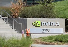 Top AI chipmaker looks to make its own AI models