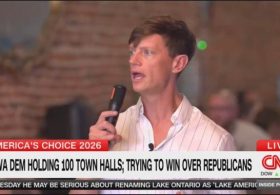 CNN Excitedly Runs Election Pitch for Iowa Democrat Running for Governor