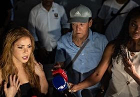 Shakira Visits Colombia Earthquake Epicenter, Pledging to Rebuild Schools