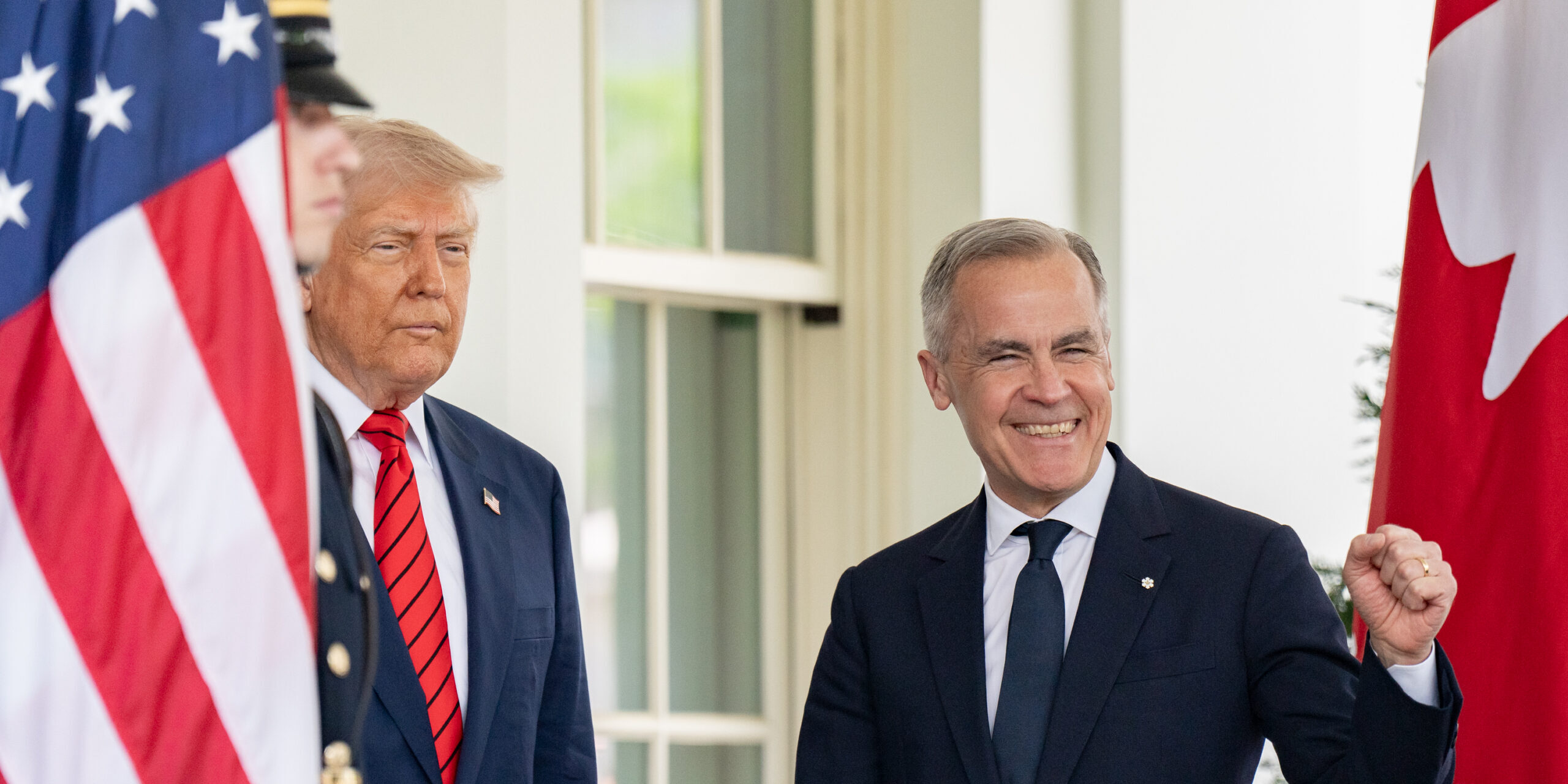 Trump Temporarily Pauses 50% Tariffs on Canada. Trump Carney scaled e1751048415646