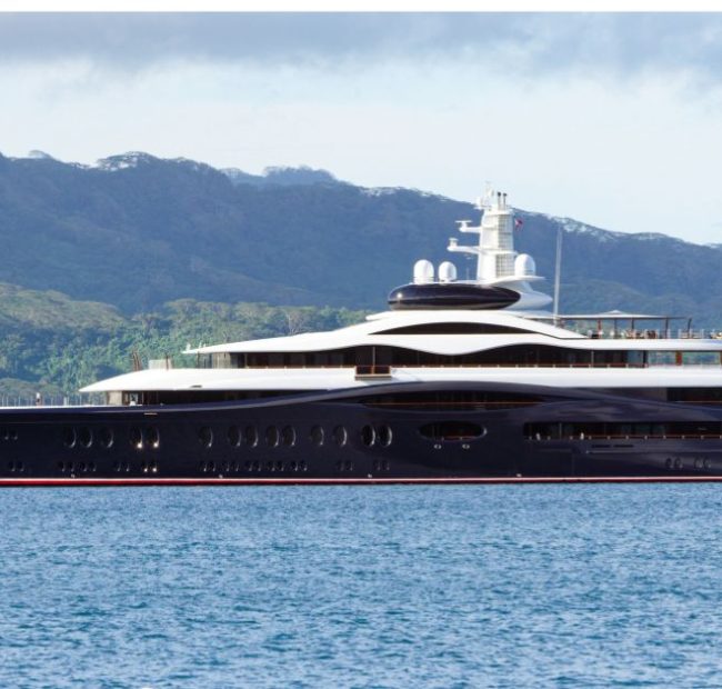 Zuckerberg Superyacht Accused of Ignoring Vessel’s Call for Help – Alaskan Cruise Captain Comes to the Rescue
