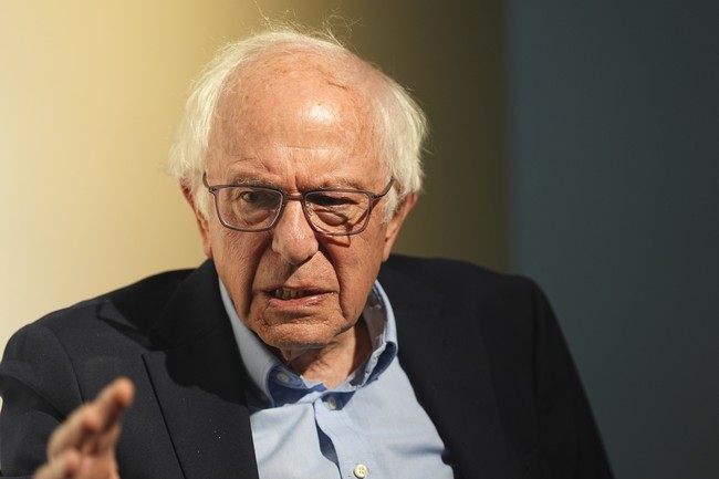 MAZE Has Proof That Bernie Sanders Has Been Working Off the Exact Same Script for Decades a103ad8 02d8 4ccb 9288 9daeb6e98d26