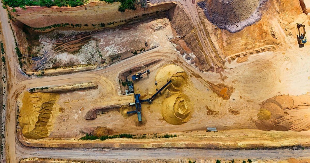 US Signs $400 Million Scandium Loan For Australia Mine In $3 Billion Minerals Push aerial view mine