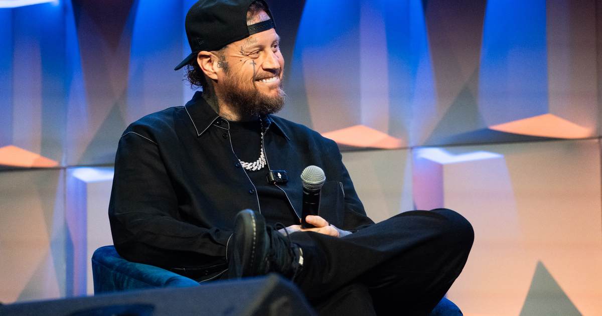 He Is Not OK: MAGA Unlikely to Forgive Jelly Roll — but Politics Isn’t the Issue b6ec1ab5 b427 4c28 82e9 12a0e878846d 1200x630 2