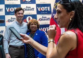 In Georgia, Jon Ossoff Courts Broad Appeal With an Anti-Trump Script for Senate Race