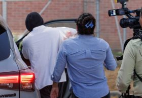 ICE agent charged in Minneapolis shooting released from Texas jail…