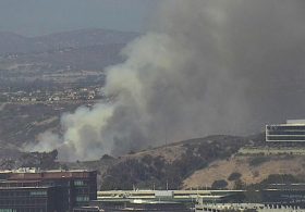 Fast-moving fire breaks out in San Diego, forcing evacuations