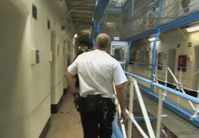 Muslim prison gangs in England and Wales force white inmates to convert…