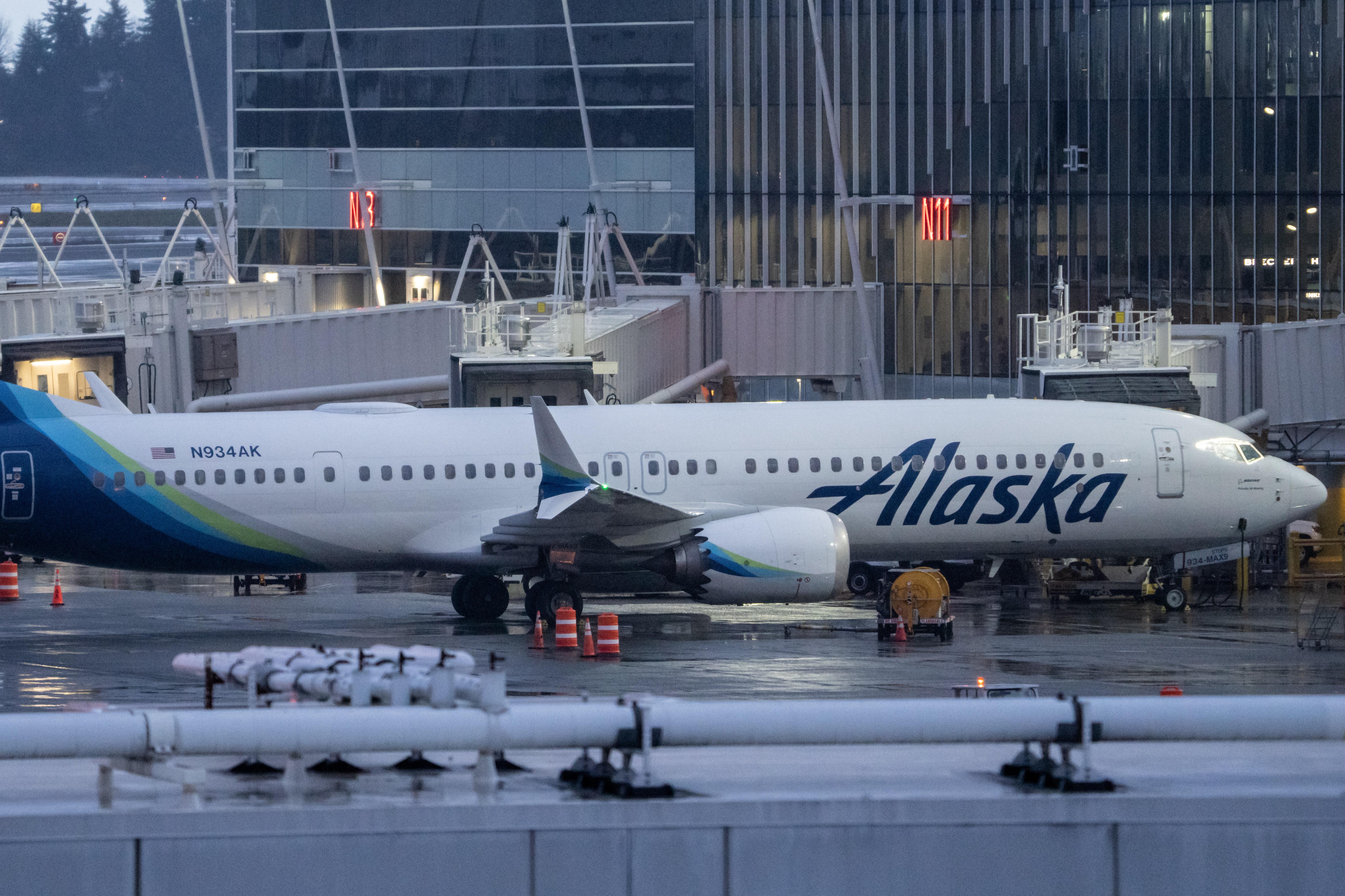 Passenger finds anti-Israel curse in checked luggage after Seattle-Tel Aviv trip crop 40553282 5582d1