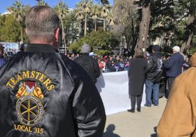 Teamsters suing over California self-driving truck rules