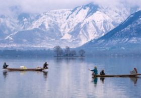 The Two Faces of Kashmir: One Welcomes the World, the Other Hides From It