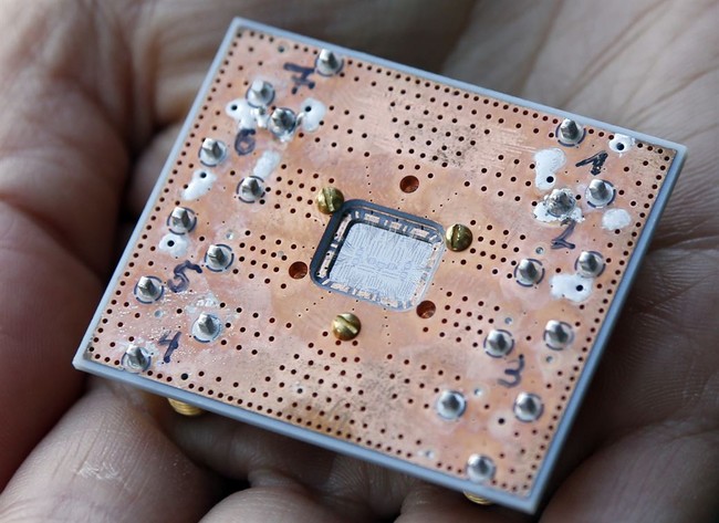 Trump Wants a Quantum Revolution - US Scientists Just Took a 13-Mile Leap db 1b719514579b