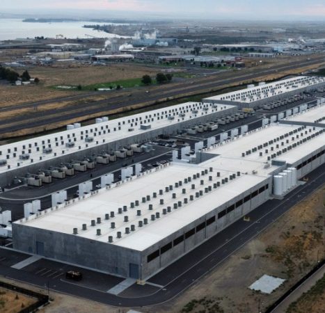 Trump: It’s a ‘mistake’ to go against data centers