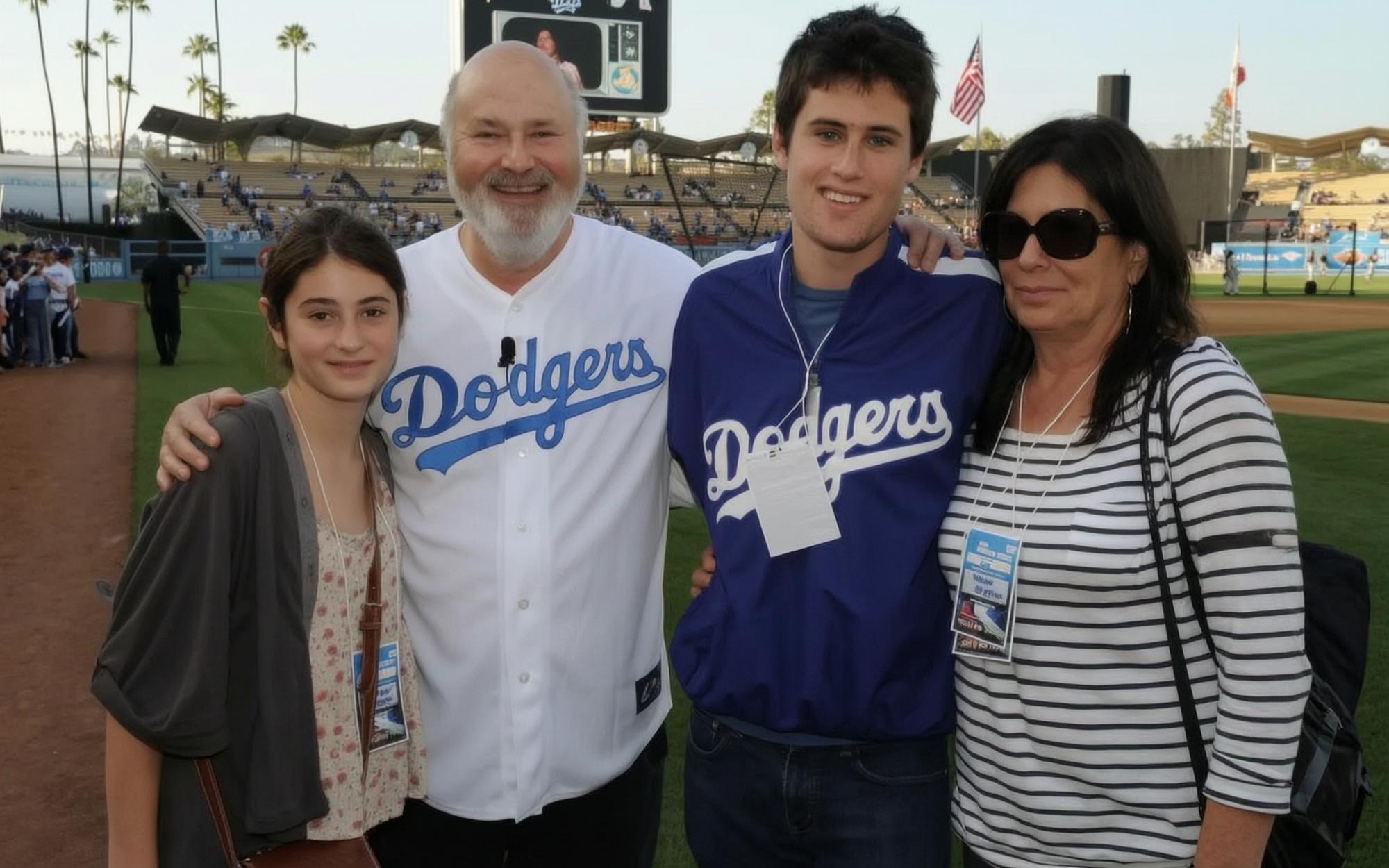 Rob and Michele Reiner’s Children Testified Before Grand Jury That Indicted Their Brother Nick for Murder e2c26dc