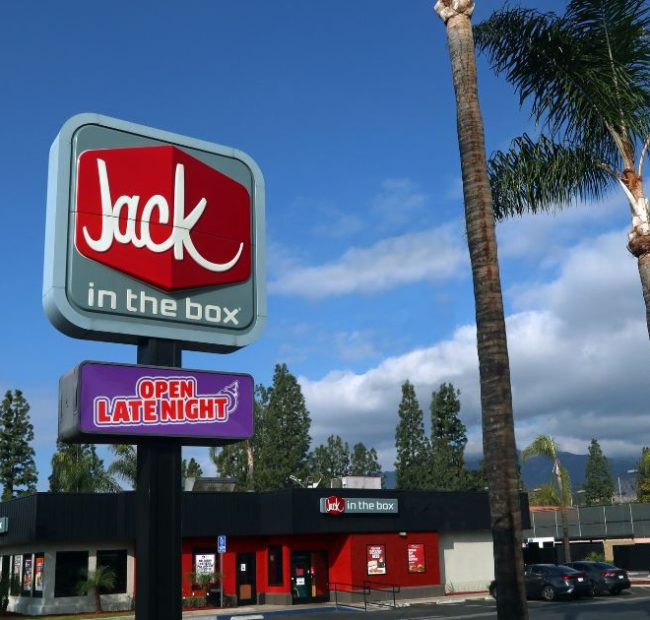 Separate Mobs Storm Pharmacy, Fast-Food Restaurant in LA ‘Street Takeovers’