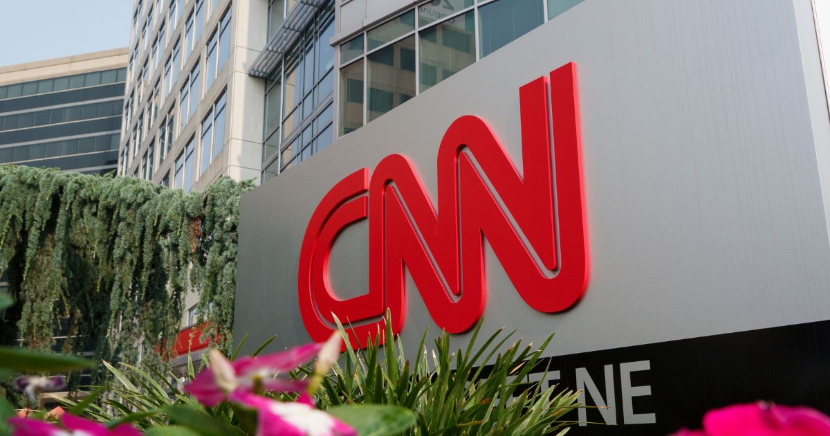 CNN Loses Signal for Half an Hour, Network Blames Tech Issues eature Image 15 4