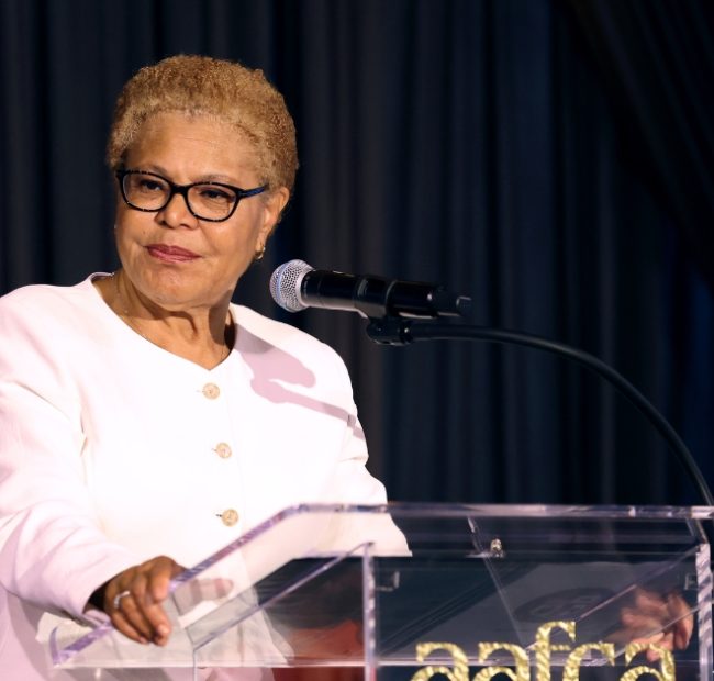 LA Mayor Karen Bass Touted Poll Showing Her With Massive Lead in General Election — Turns Out It Was a Deliberate Fraud