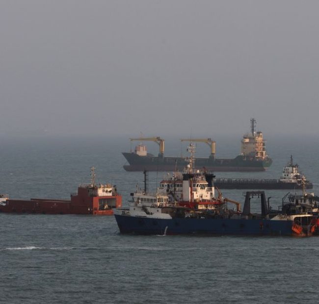 U.S. Conducting Successful ‘Stealth Operation’ in the Strait of Hormuz: Report