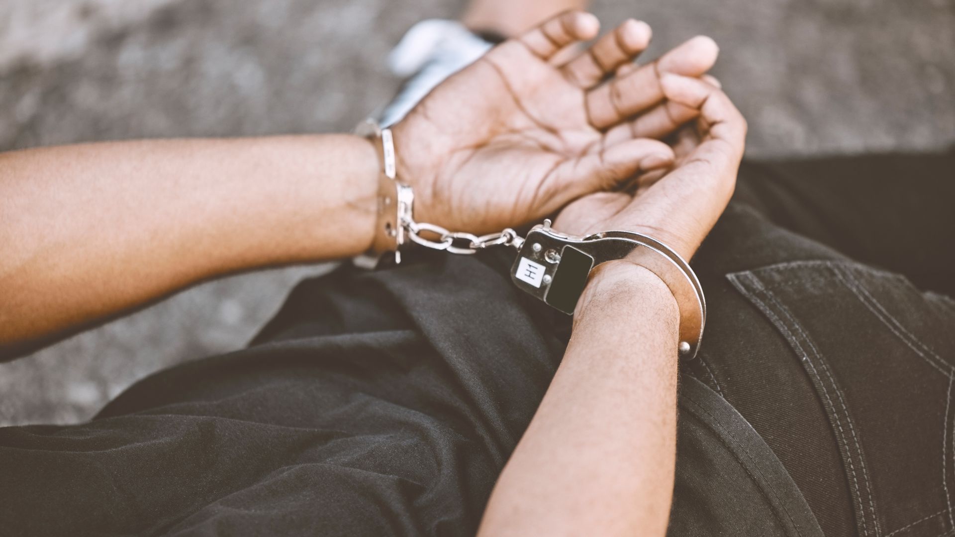 Move Over Florida Man: Phoenix Man Robs the Shake Shack Where He Works ezette 687176a8d611d