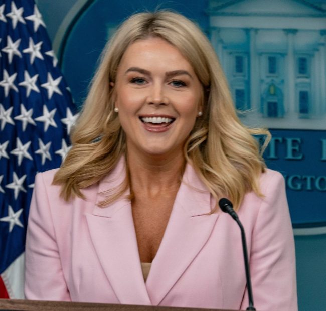 Trump Announces Karoline Leavitt Exit and New Role Ahead of Midterms
