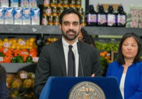Mamdani’s Socialist Supermarket Tour Descends Into an Empty Lot Farce