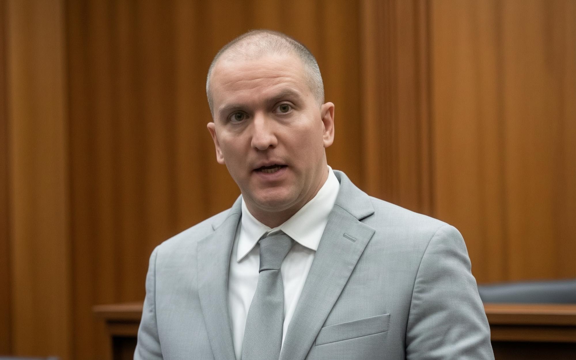 Was This ‘Justice’ or Political Theater? Chauvin Moves to Vacate Convictions in George Floyd Case ezette 6a86ac50ca3b4