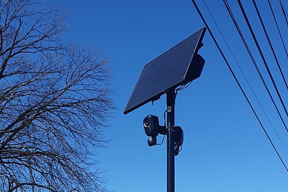 Report: Government Monitors Anti-Flock Social Media Critics ic camera 081926 Wiki Com