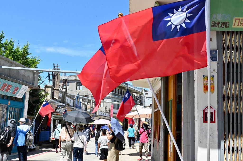 Global Lawmakers Criticize Uganda for Demanding Chinese Passports From Taiwanese Travelers id5502952 GettyImages 1242432005