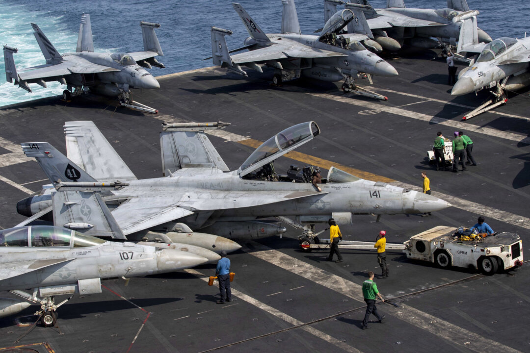 Hegseth Pushes Back on Reports of Deteriorating Conditions Aboard Aircraft Carrier Lincoln id6006787 9571860 1080x720 1